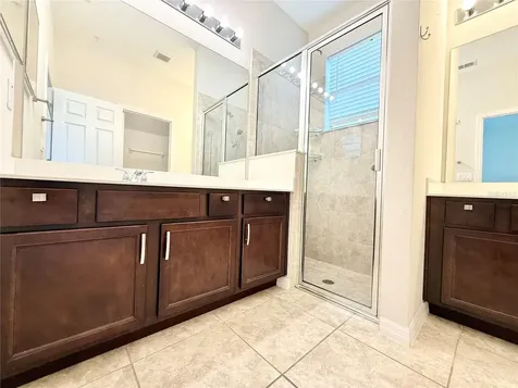 2424 Seven Oaks Drive St Cloud FL 34772