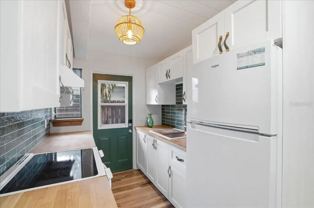 1807 53rd Street S Gulfport FL 33707