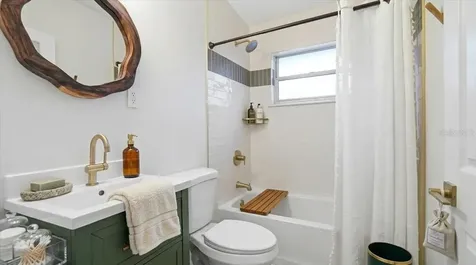 1807 53rd Street S Gulfport FL 33707