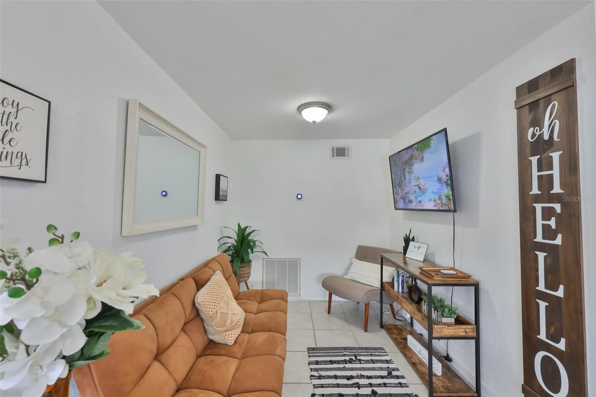 2575 S Himes Avenue Tampa FL 33629