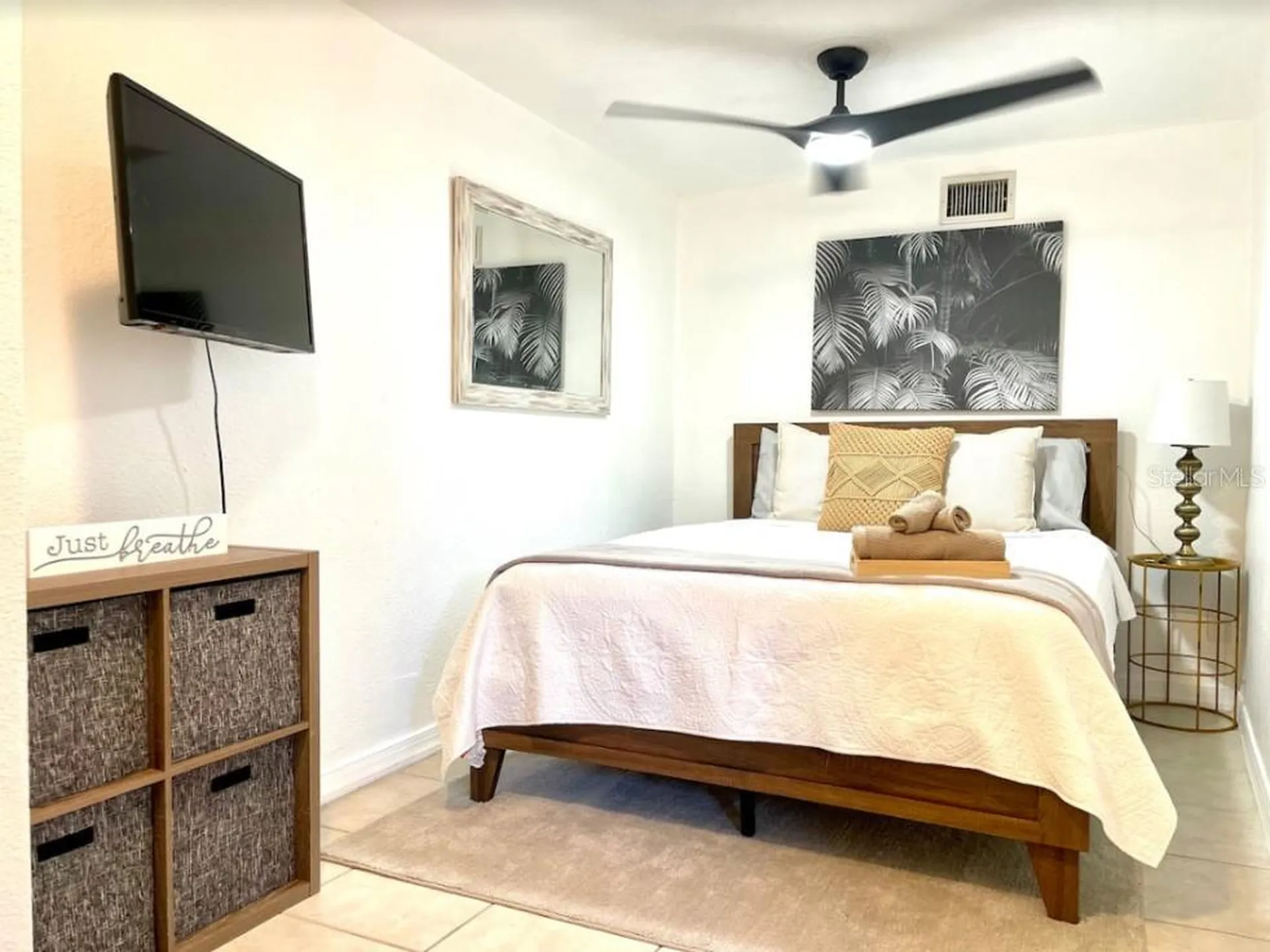 2575 S Himes Avenue Tampa FL 33629