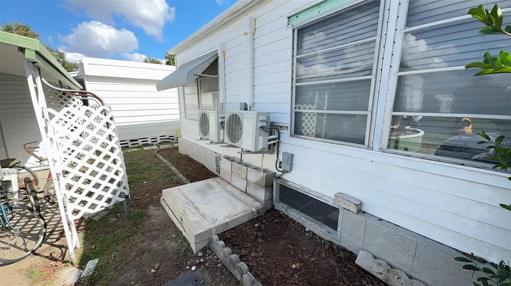 4851 W Gandy Boulevard Tampa FL 33611