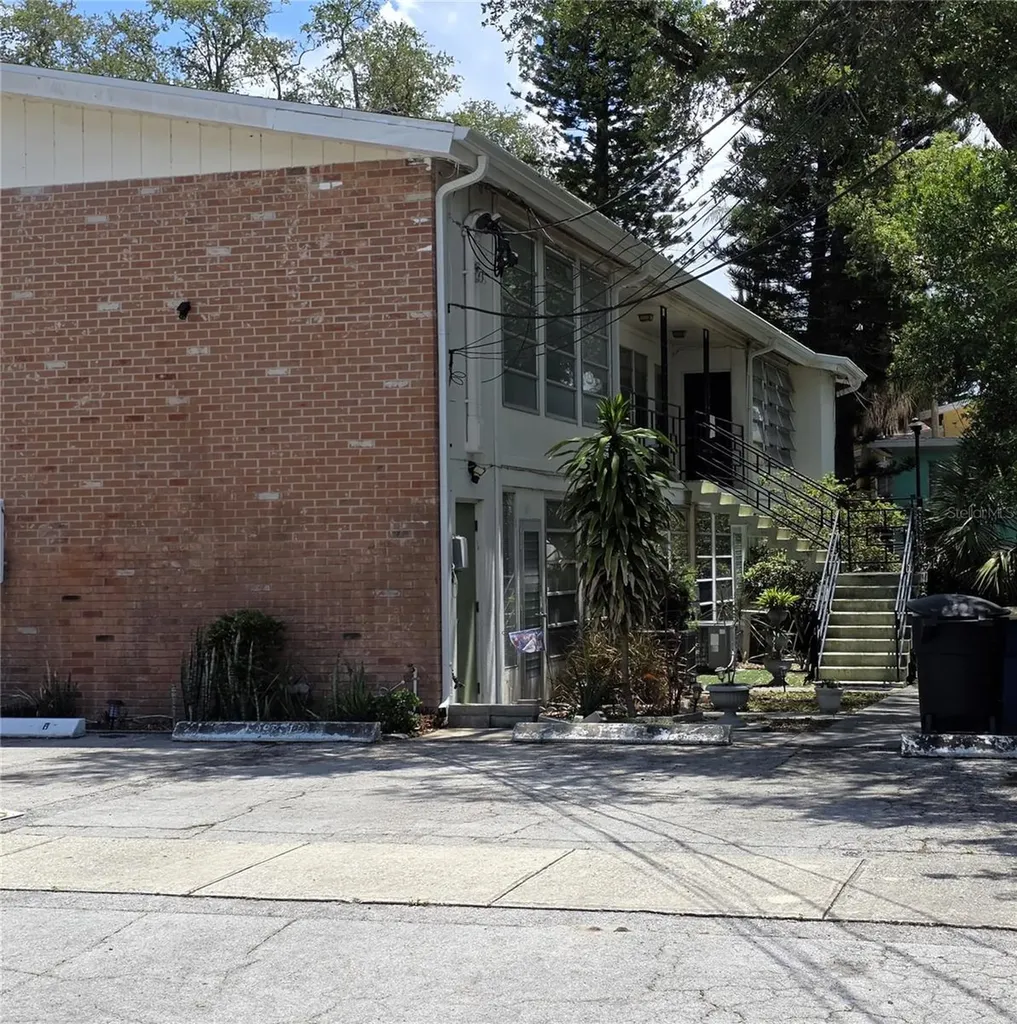 1309 Drew Street Clearwater FL 33755