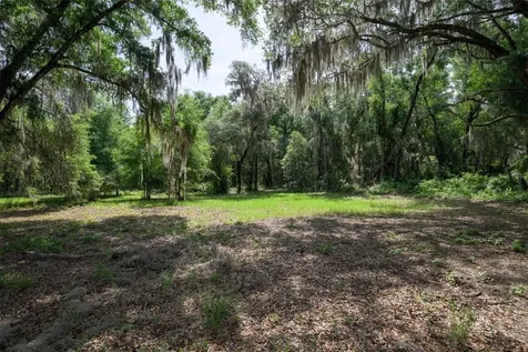 374 Sisco Road Pomona Park FL 32181