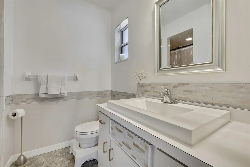 9690 N Alder Avenue Crystal River FL 34428