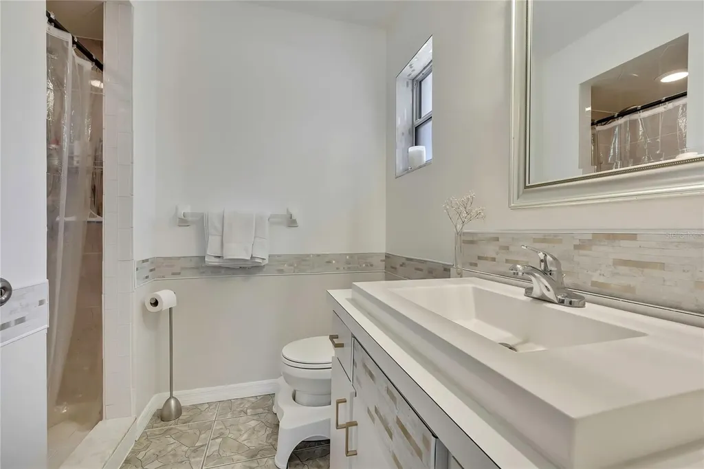 9690 N Alder Avenue Crystal River FL 34428