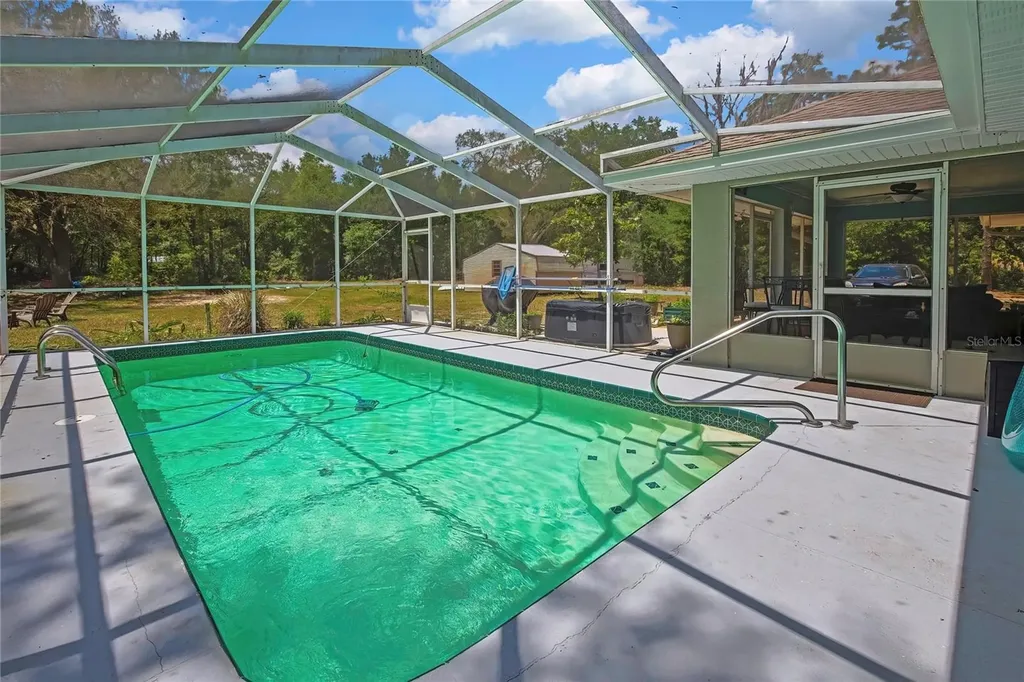 9690 N Alder Avenue Crystal River FL 34428