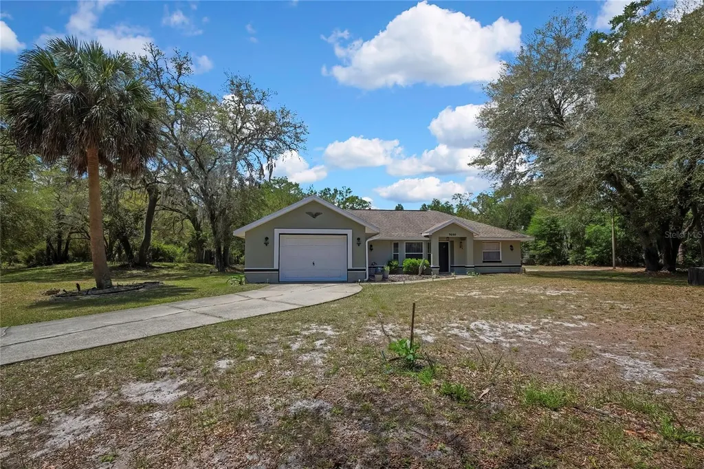 9690 N Alder Avenue Crystal River FL 34428
