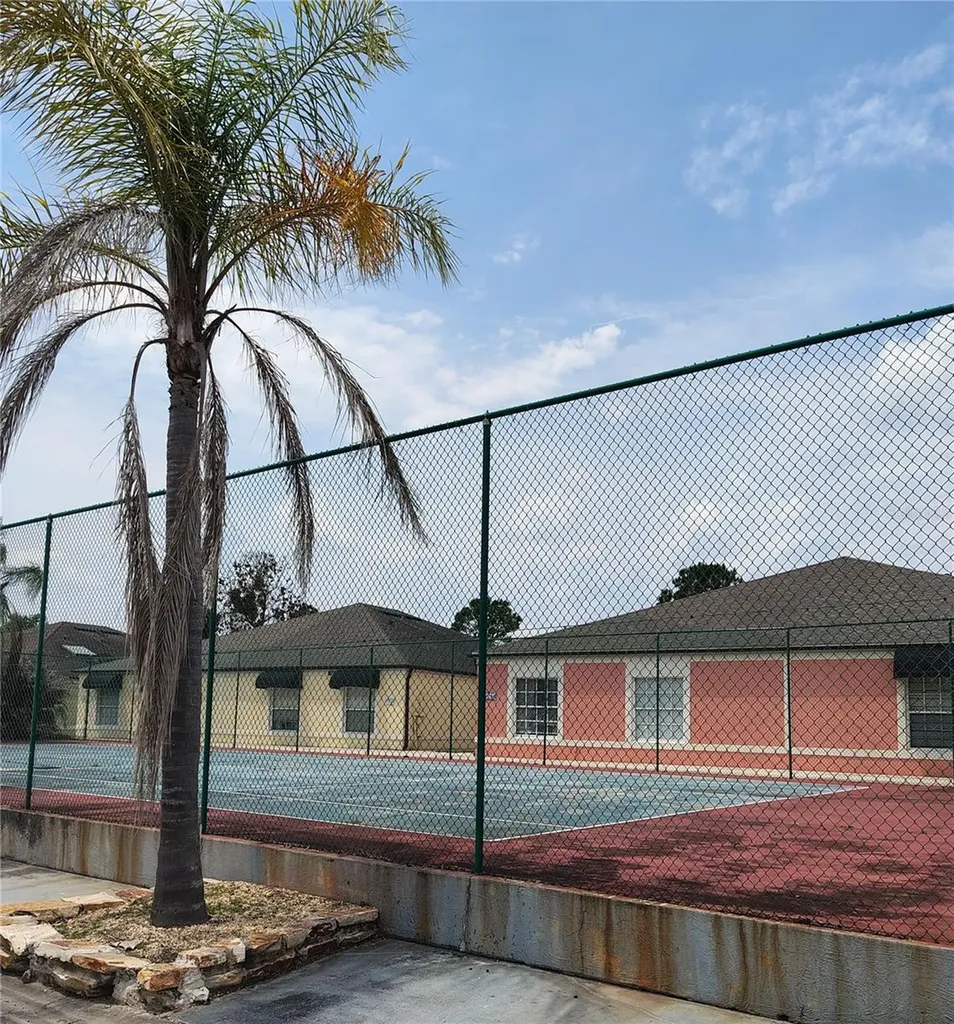 1074 Universal Rest Place Kissimmee FL 34744