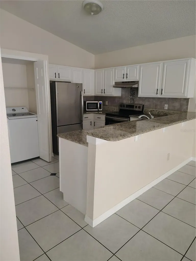 1074 Universal Rest Place Kissimmee FL 34744