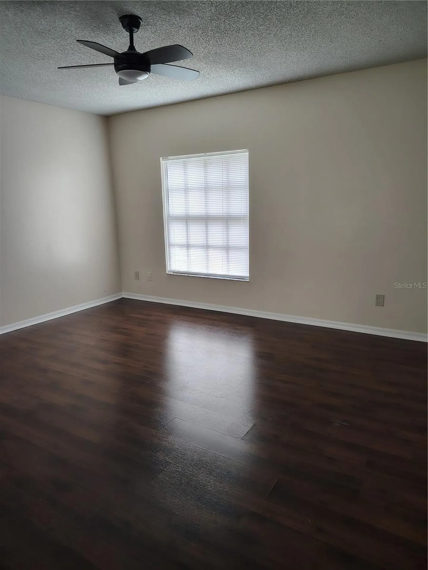1074 Universal Rest Place Kissimmee FL 34744