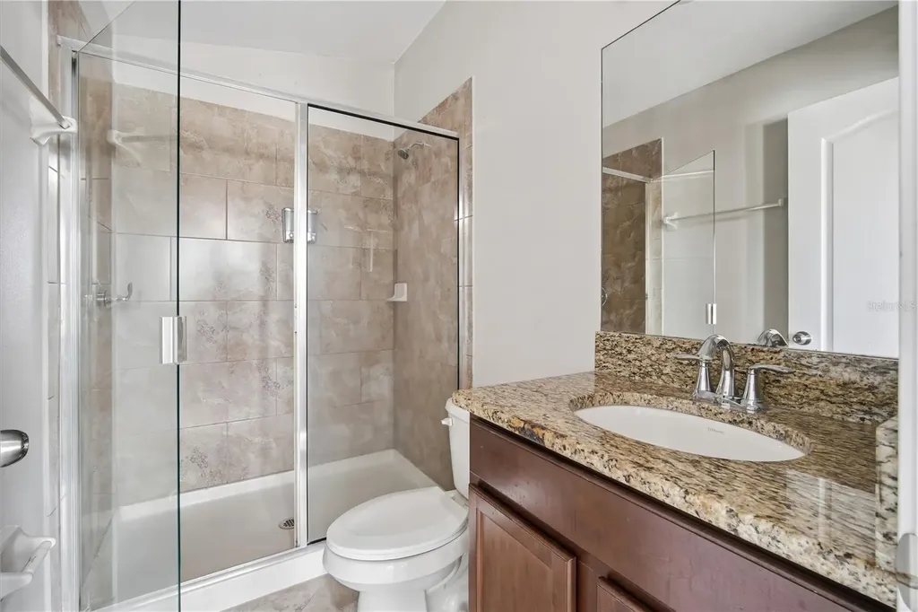 1827 Harbour Blue Street Ruskin FL 33570