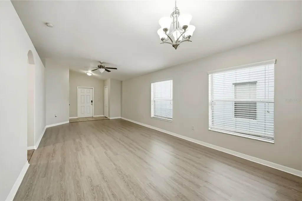 1827 Harbour Blue Street Ruskin FL 33570