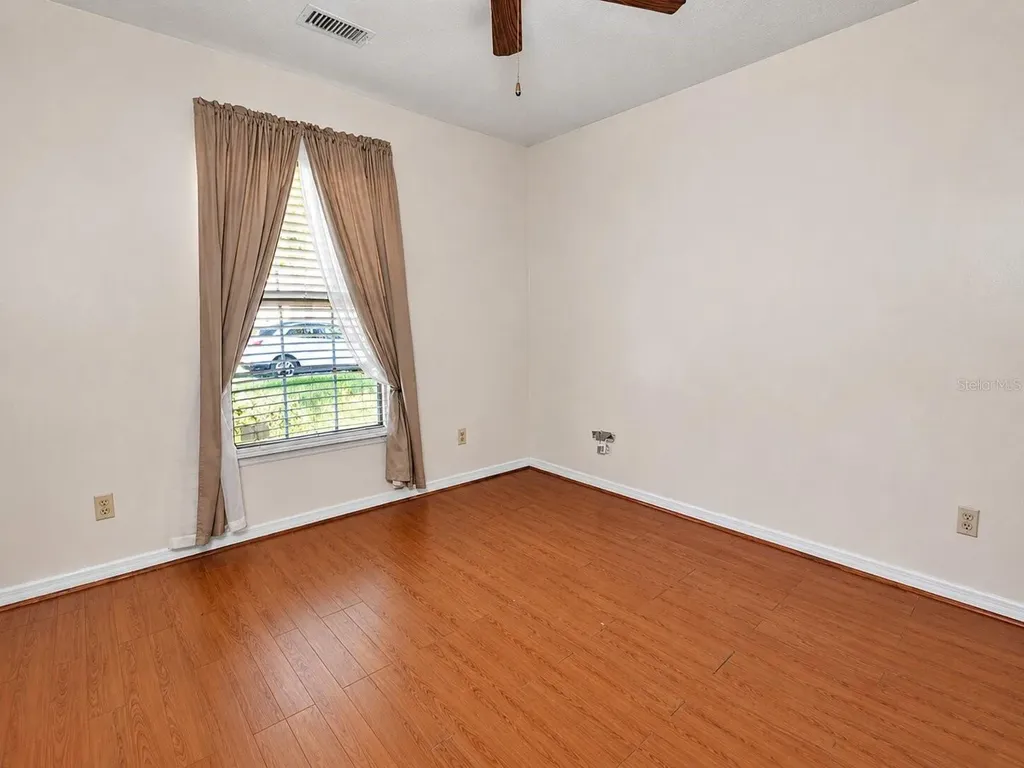 1141 8th Avenue Deland FL 32724