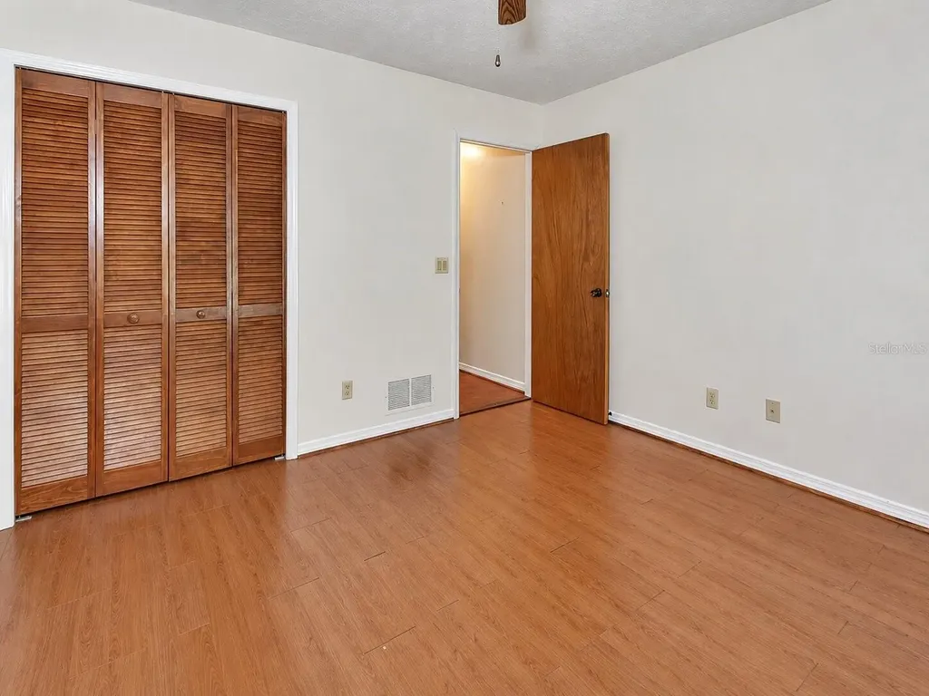 1141 8th Avenue Deland FL 32724