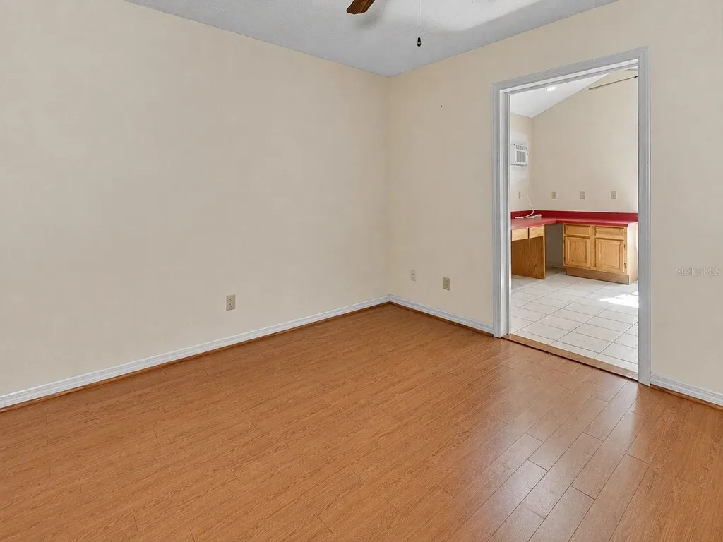 1141 8th Avenue Deland FL 32724