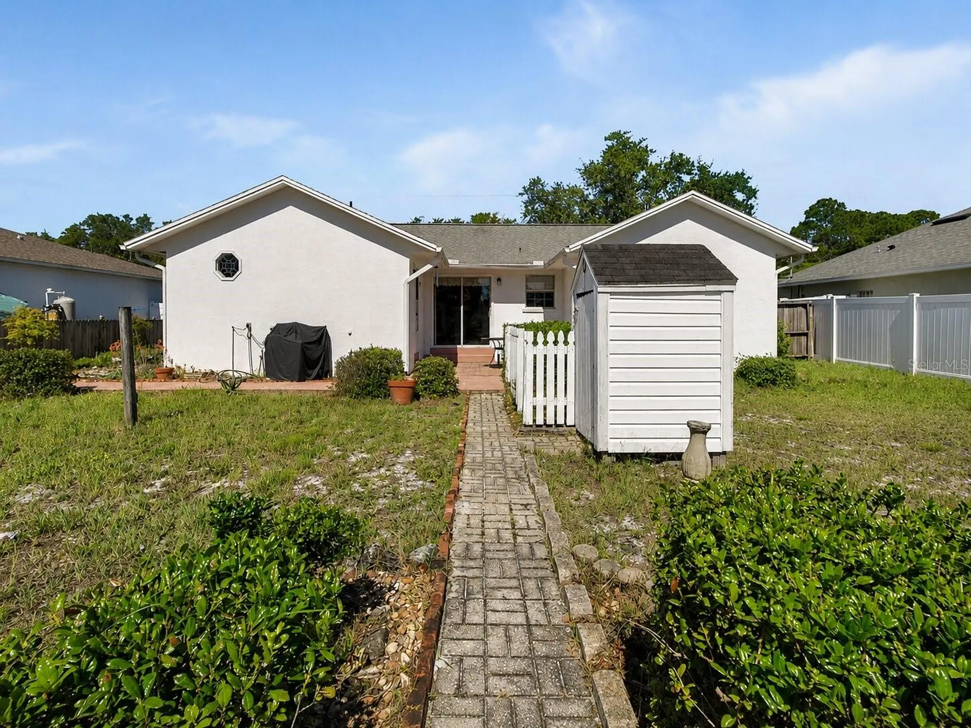 1141 8th Avenue Deland FL 32724