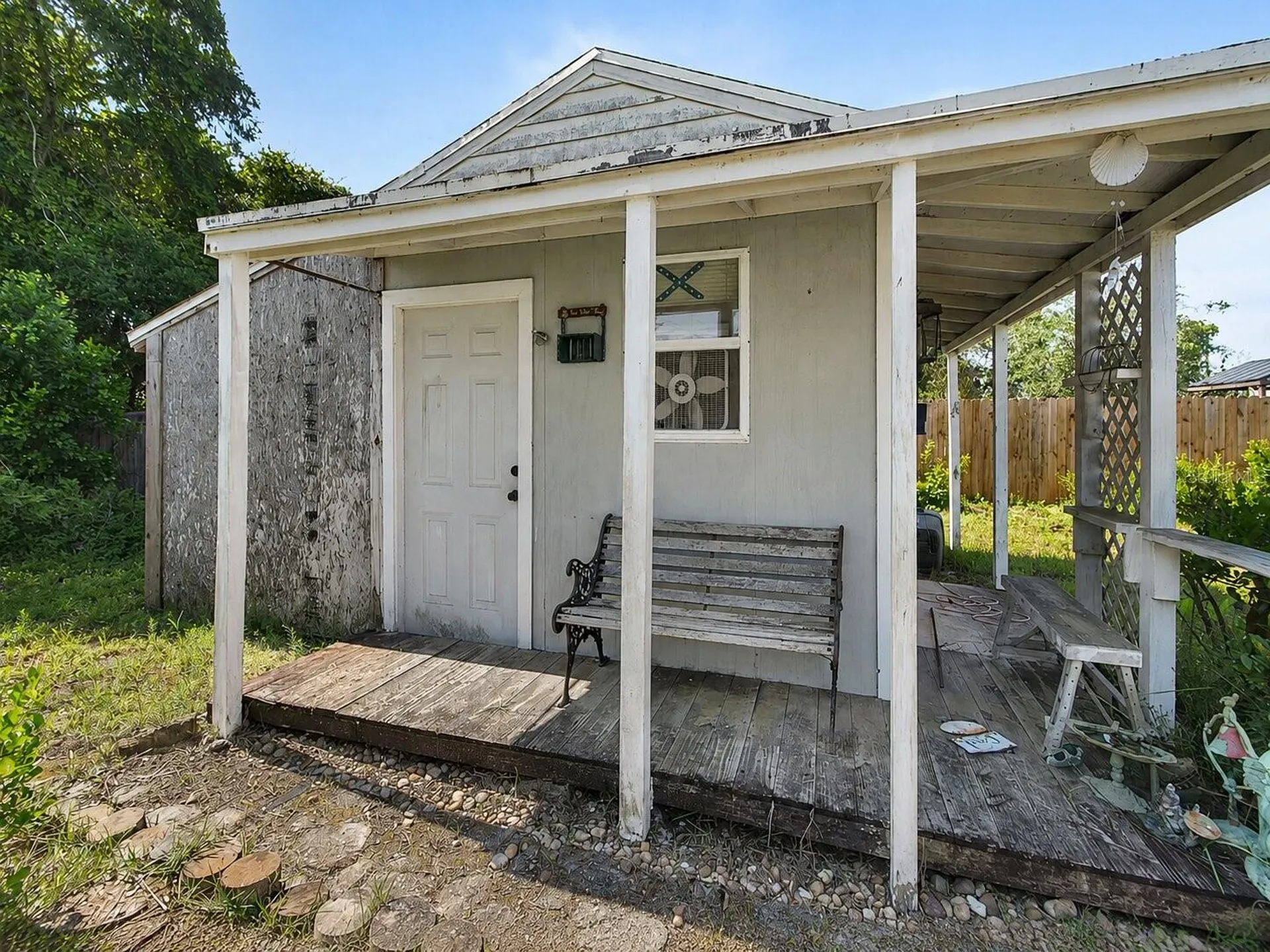 1141 8th Avenue Deland FL 32724