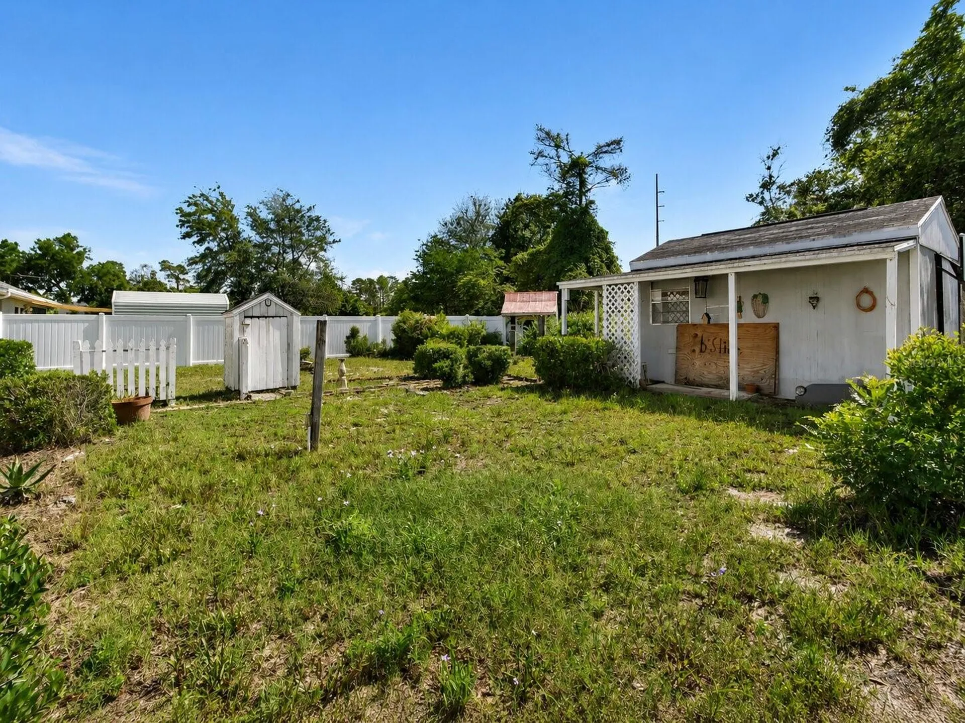1141 8th Avenue Deland FL 32724