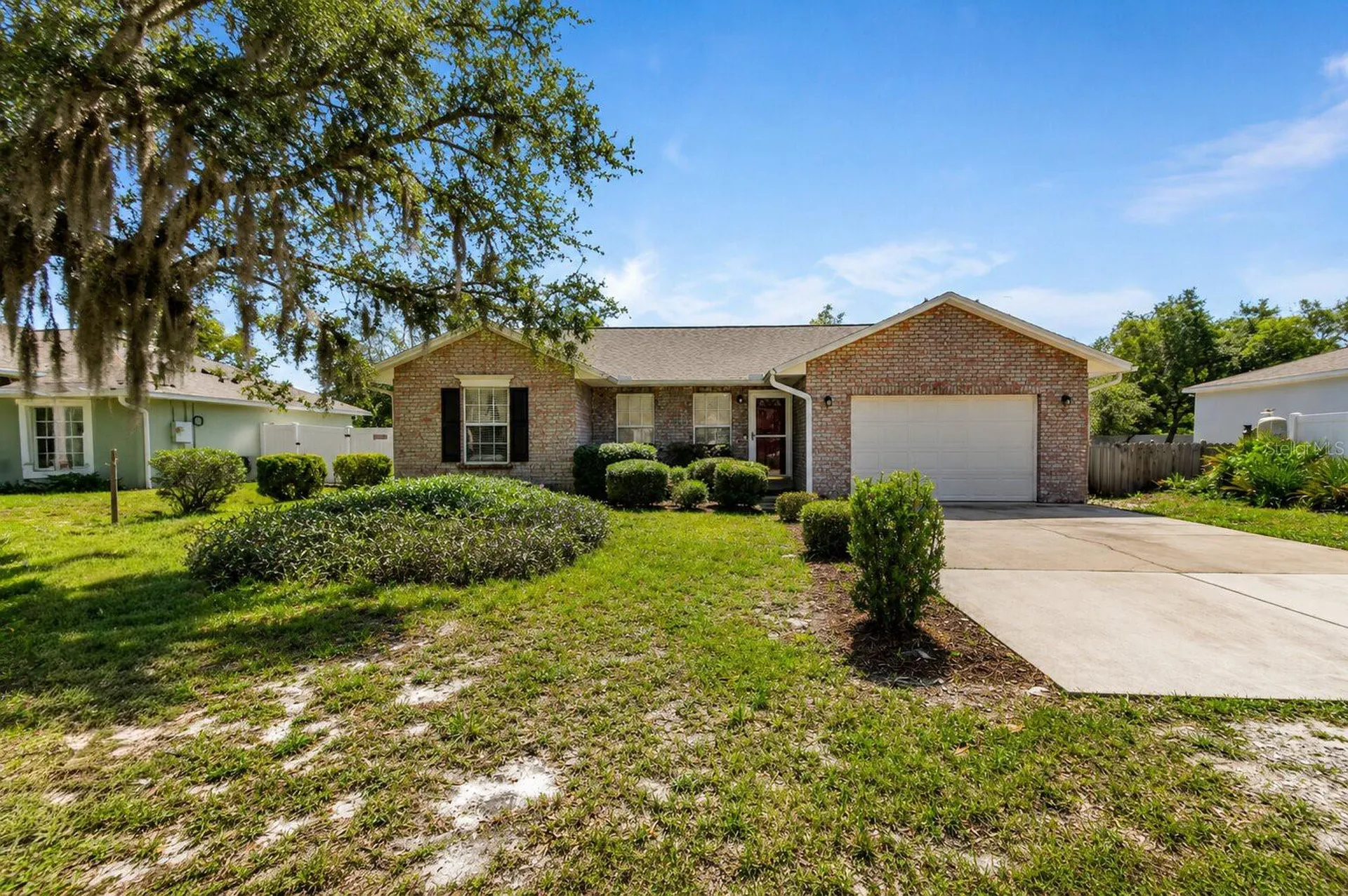 1141 8th Avenue Deland FL 32724