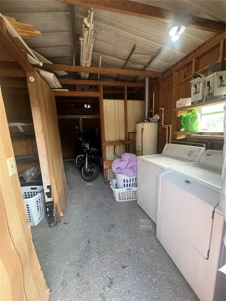 4027 Lowell Lane Zephyrhills FL 33541