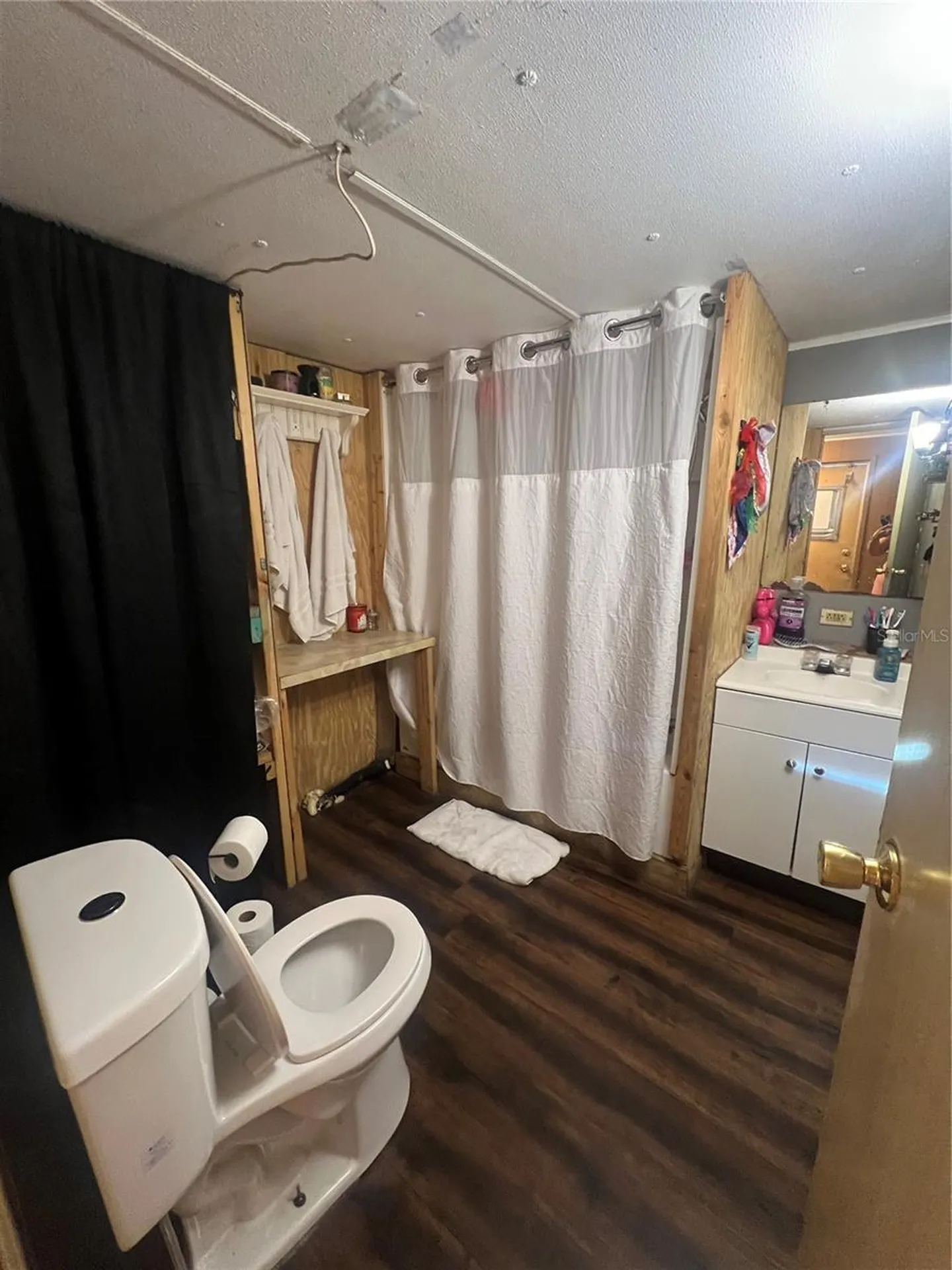 4027 Lowell Lane Zephyrhills FL 33541