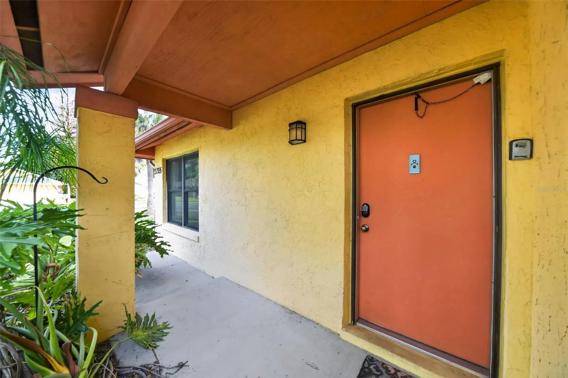 5325 Barefoot Path Kissimmee FL 34746