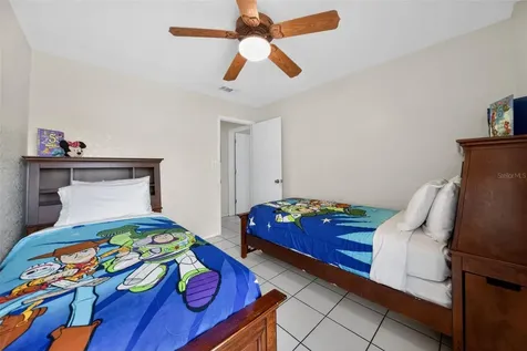 5325 Barefoot Path Kissimmee FL 34746