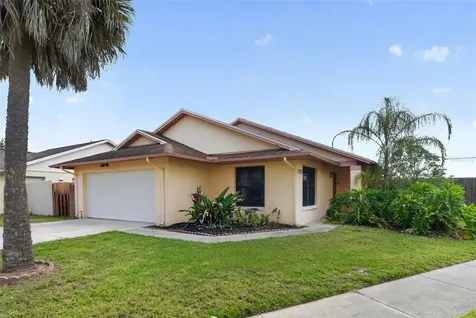 5325 Barefoot Path Kissimmee FL 34746