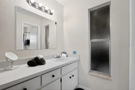 5325 Barefoot Path Kissimmee FL 34746
