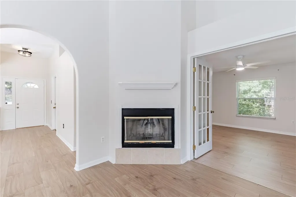 31080 Lochmore Circle Sorrento FL 32776