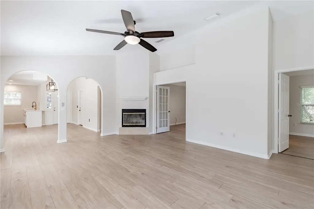 31080 Lochmore Circle Sorrento FL 32776