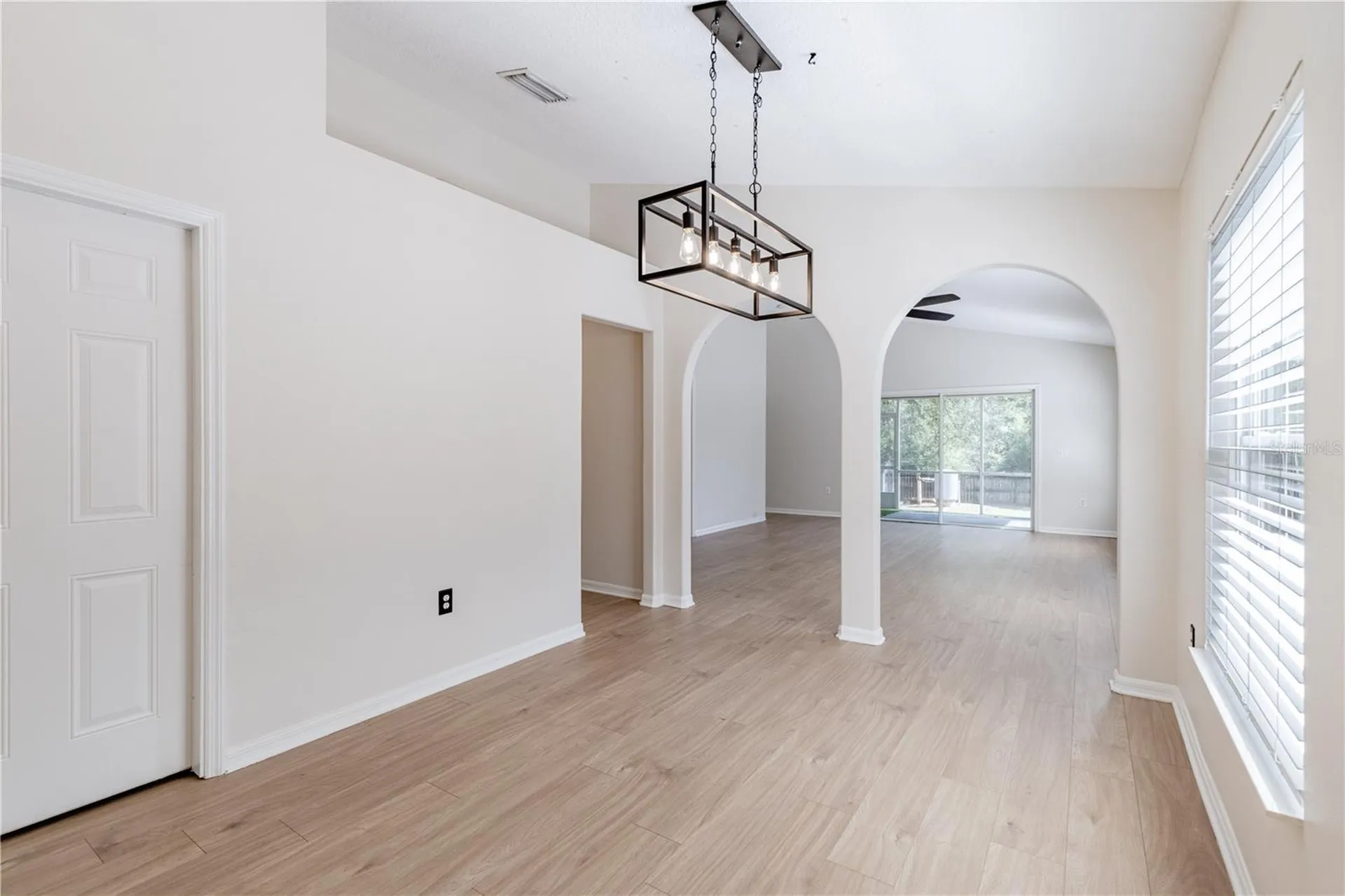 31080 Lochmore Circle Sorrento FL 32776