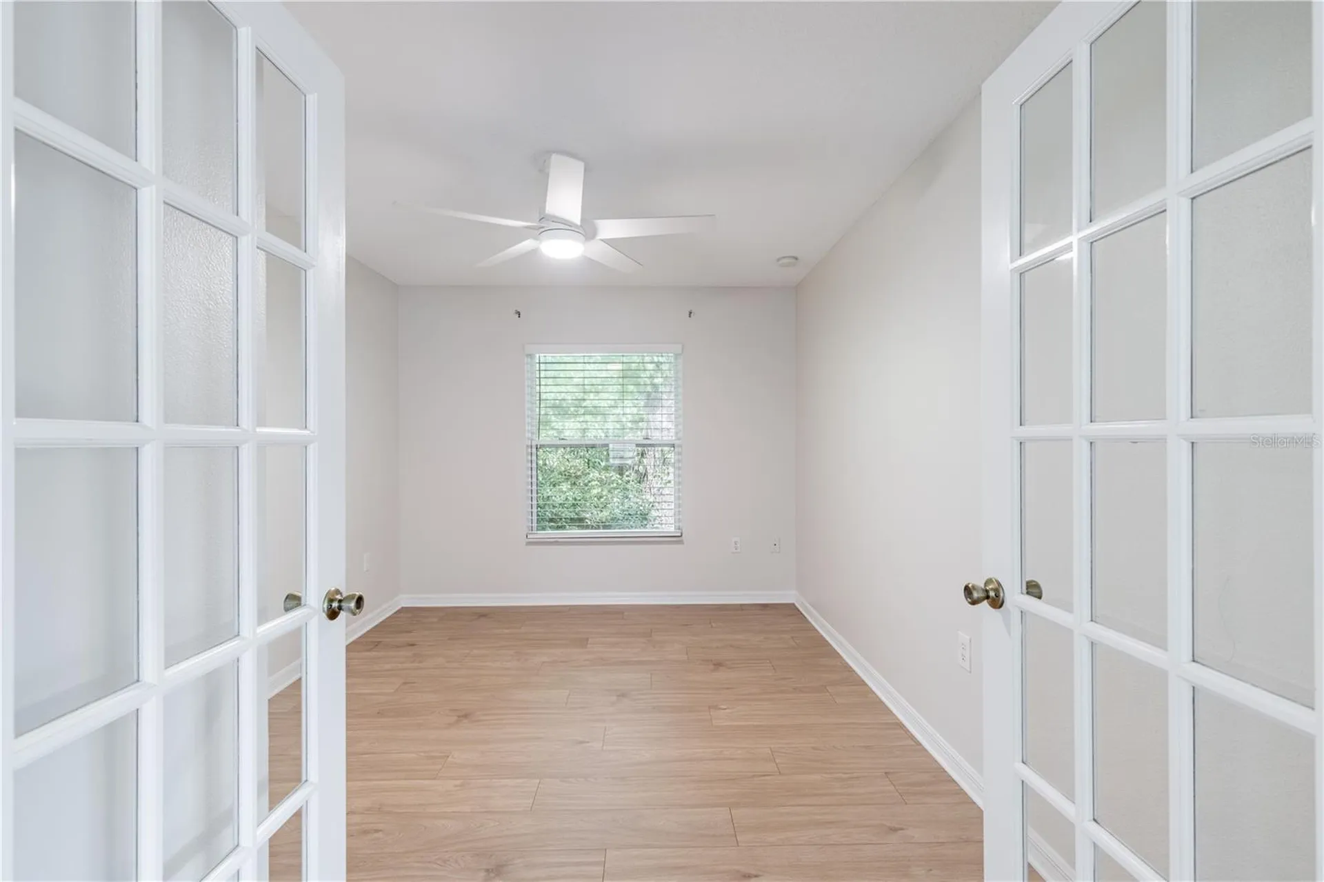 31080 Lochmore Circle Sorrento FL 32776