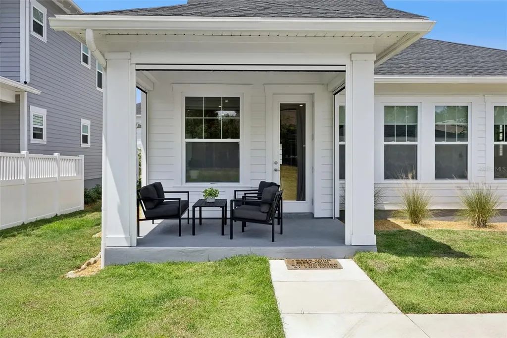 1108 Riverway Drive Oakland FL 34787