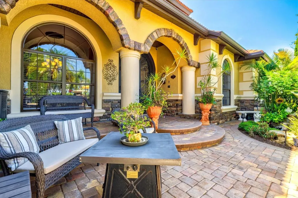 7365 S Serenoa Drive Sarasota FL 34241