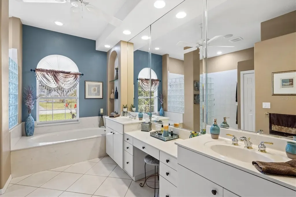 7365 S Serenoa Drive Sarasota FL 34241