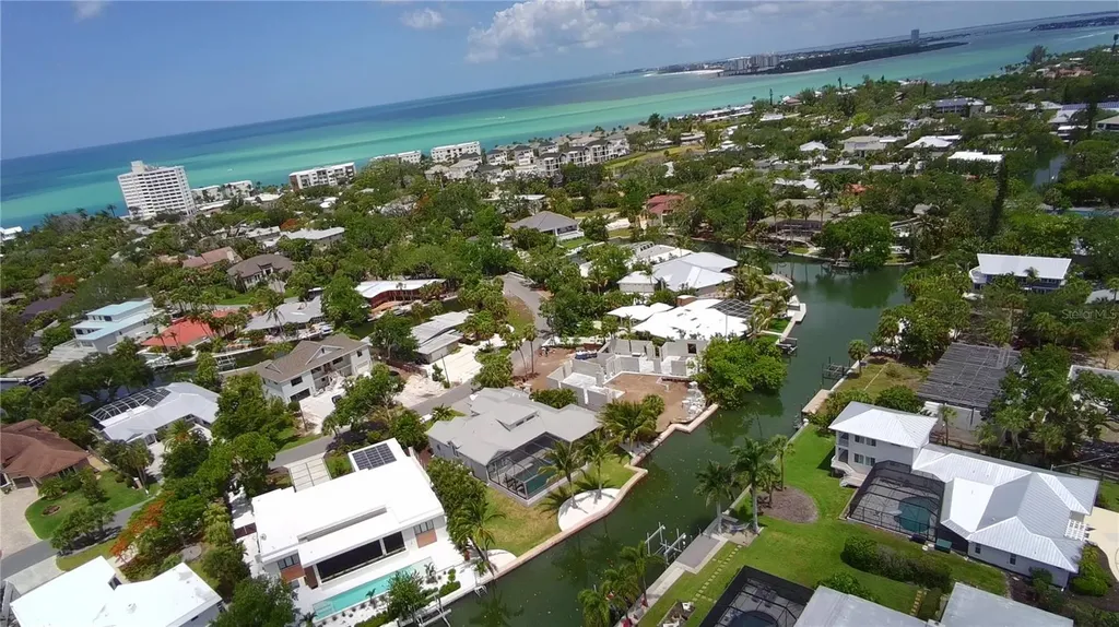 4857 Primrose Path Sarasota FL 34242