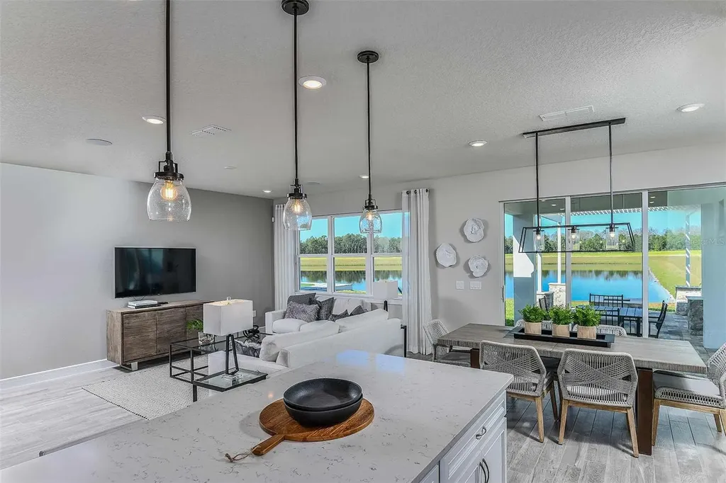 1105 Canopy View Way Minneola FL 34715