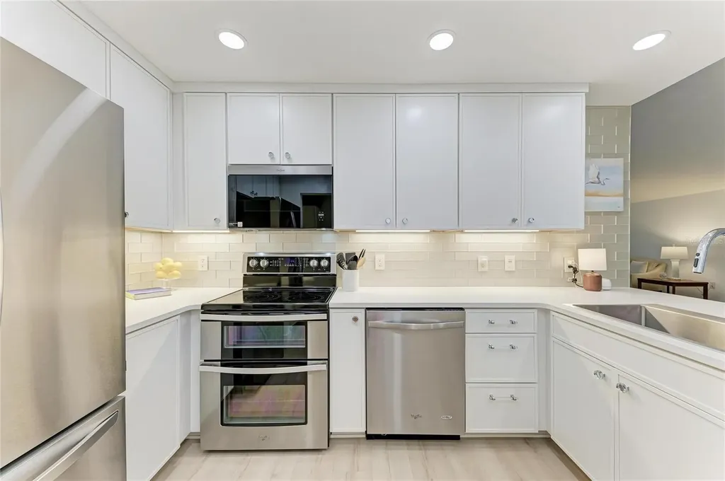 6688 Schooner Bay Circle Sarasota FL 34231