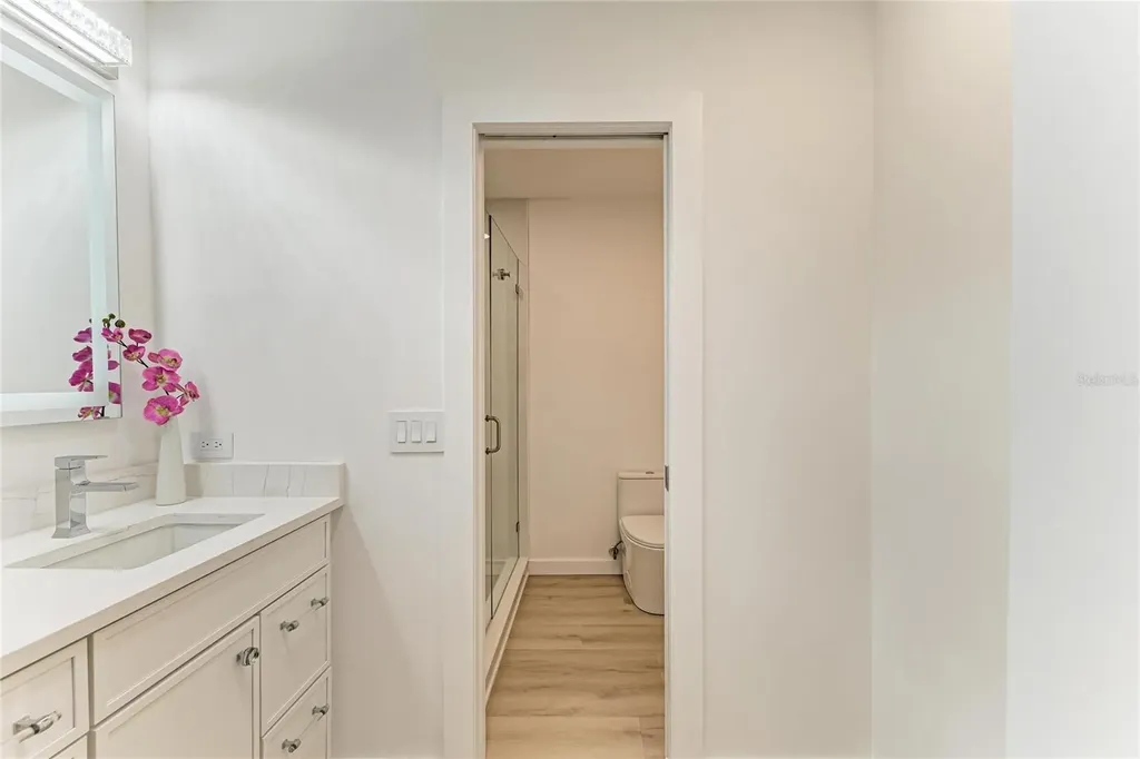 6688 Schooner Bay Circle Sarasota FL 34231