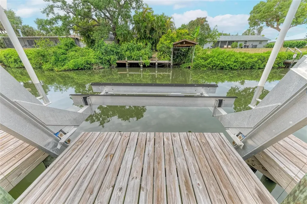 6688 Schooner Bay Circle Sarasota FL 34231