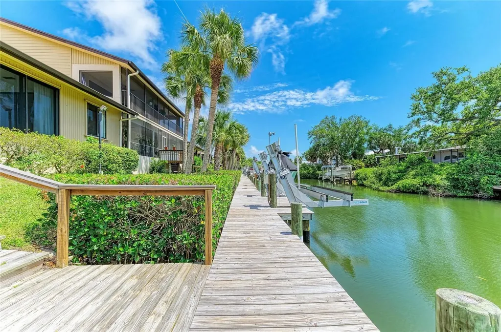6688 Schooner Bay Circle Sarasota FL 34231