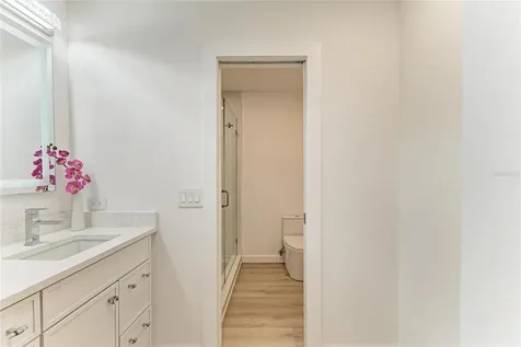 6688 Schooner Bay Circle Sarasota FL 34231