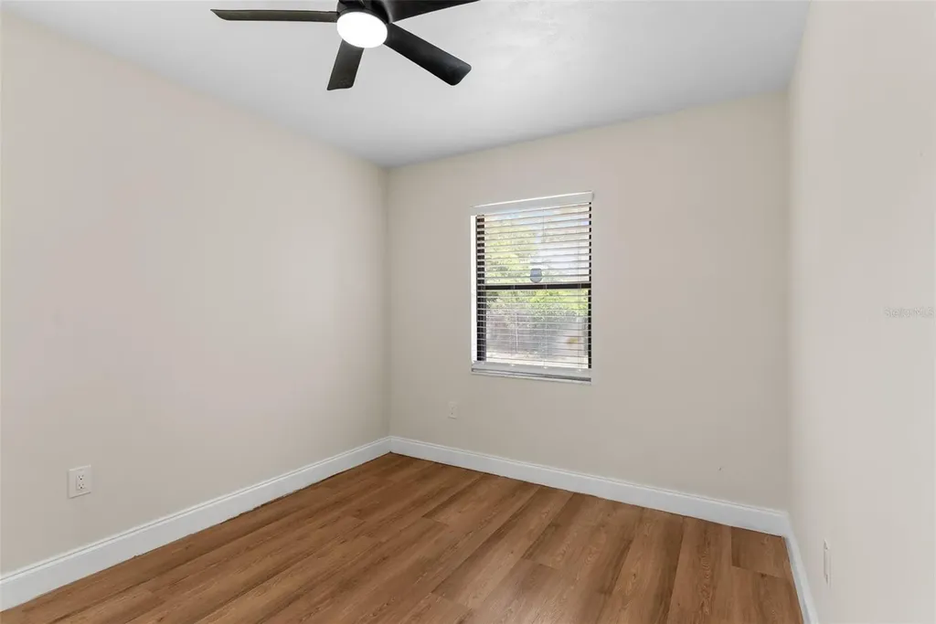 2233 Wolf Road Orlando FL 32808