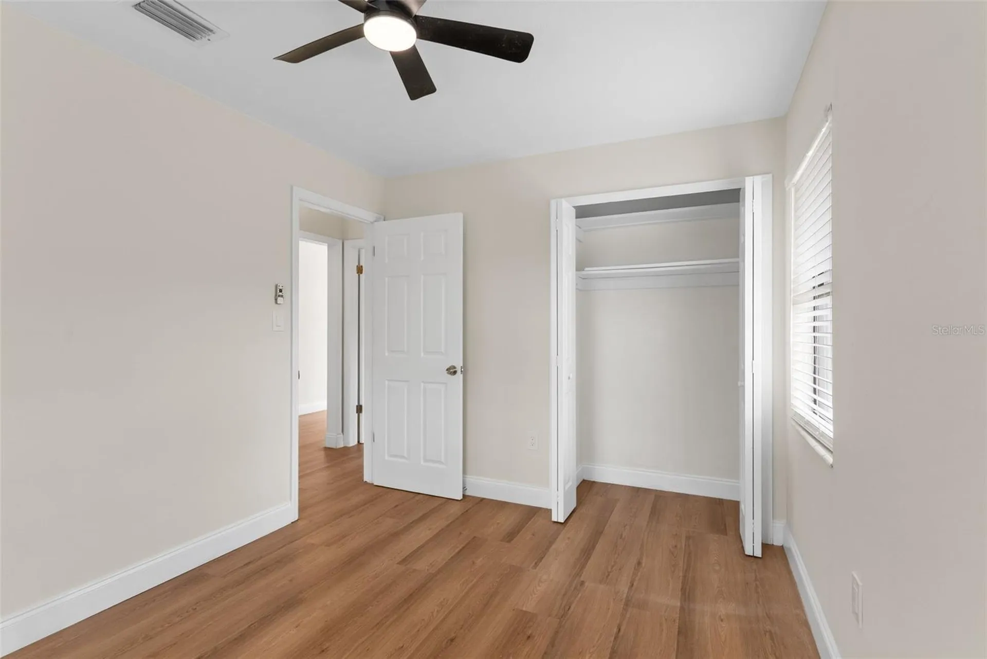 2233 Wolf Road Orlando FL 32808