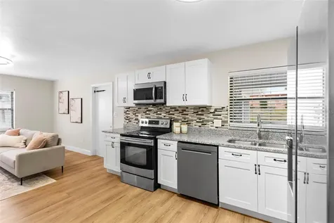 2233 Wolf Road Orlando FL 32808