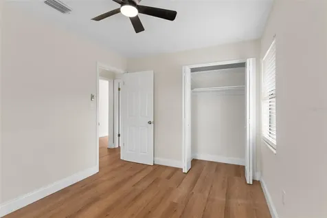 2233 Wolf Road Orlando FL 32808