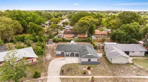 2233 Wolf Road Orlando FL 32808