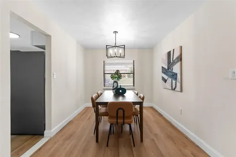 2233 Wolf Road Orlando FL 32808